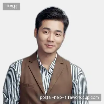 邹玲佑